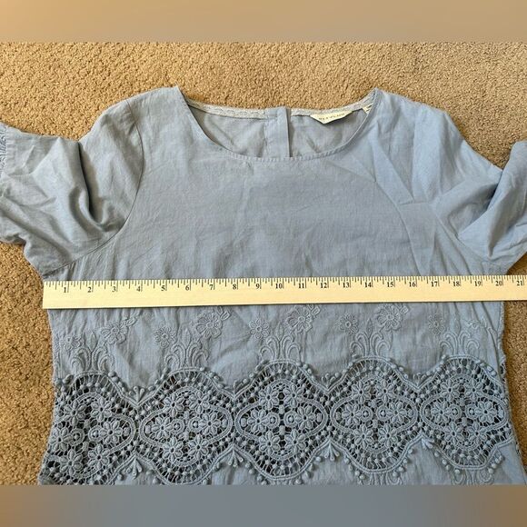 Anthropologie TYLHO Elodie Embroidered Lace Tunic Blouse Blue Size S - Picture 10 of 12